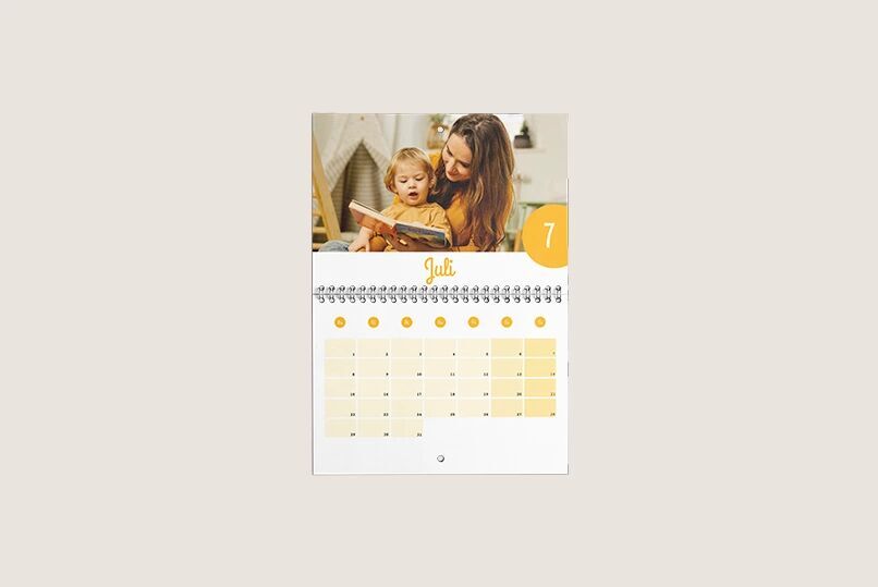 Väggkalender dubbel A4